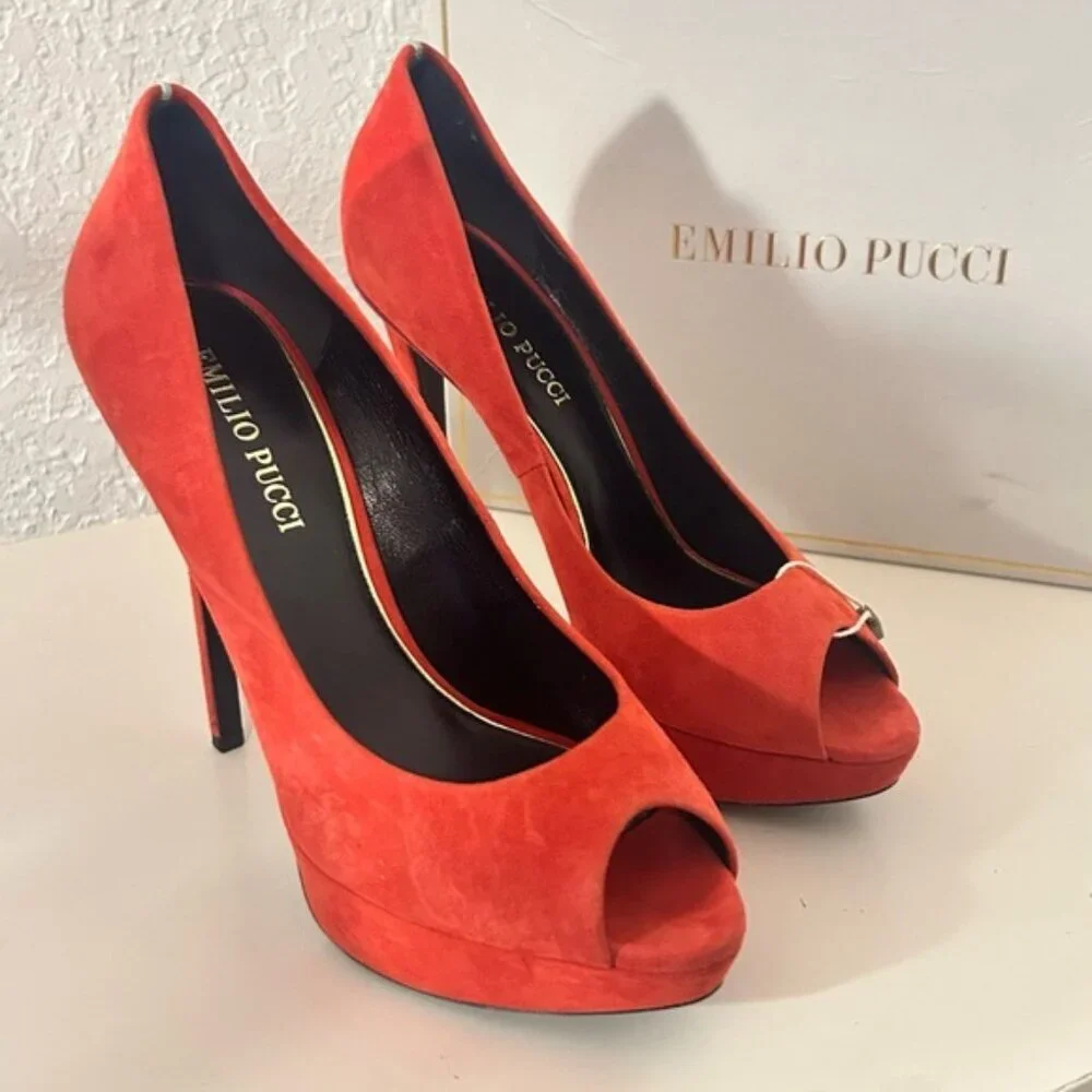 Emilio Pucci suede Open Toe Heels size 38 red coral color